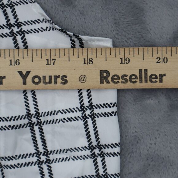 Forever 21 Shirt Womens S White Black Plaid Button Up Sleeveless Collared Top - Picture 6 of 15